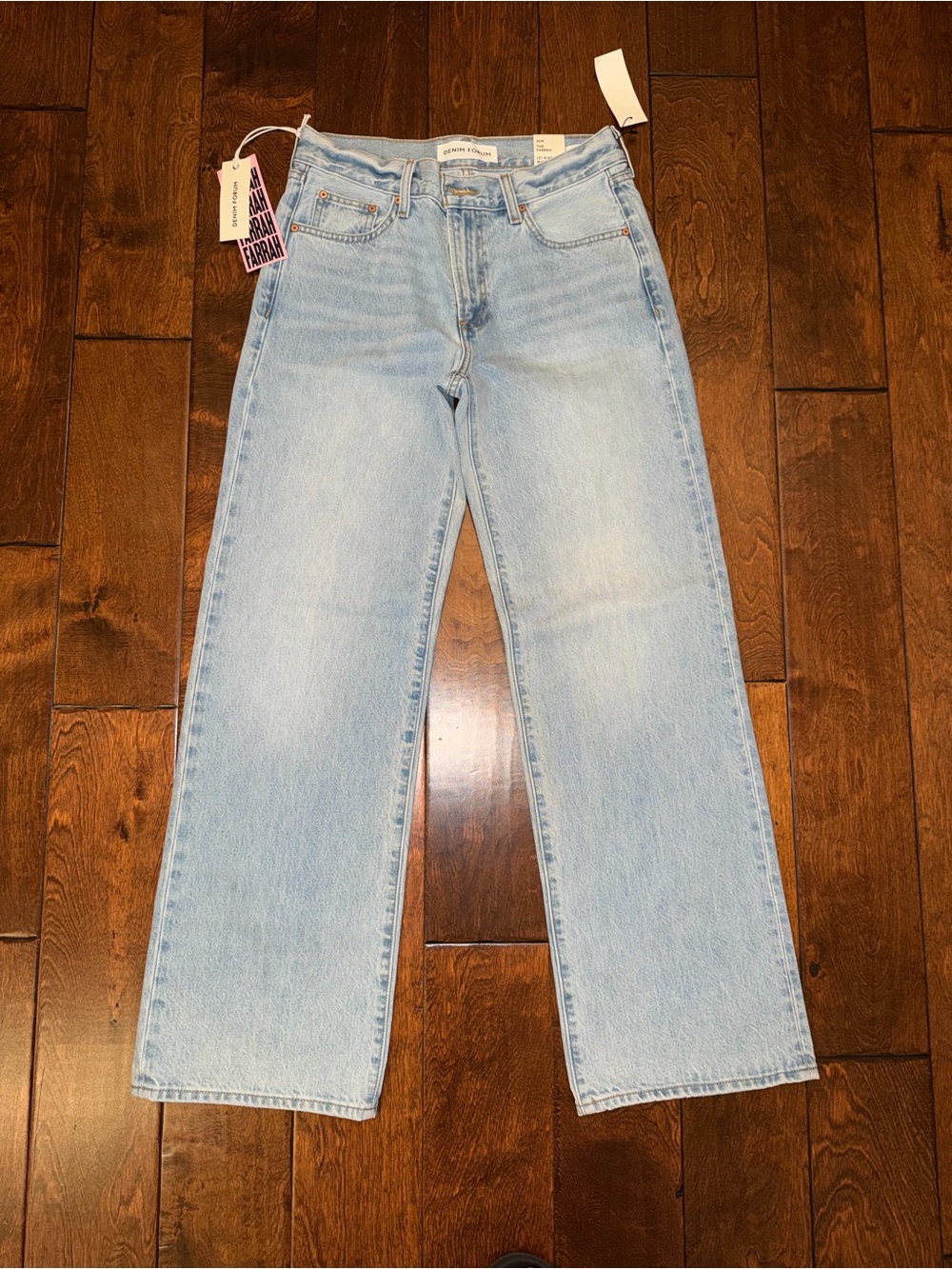 Aritzia “The Farrah” Light Wash Lo-Rise Wide Jean